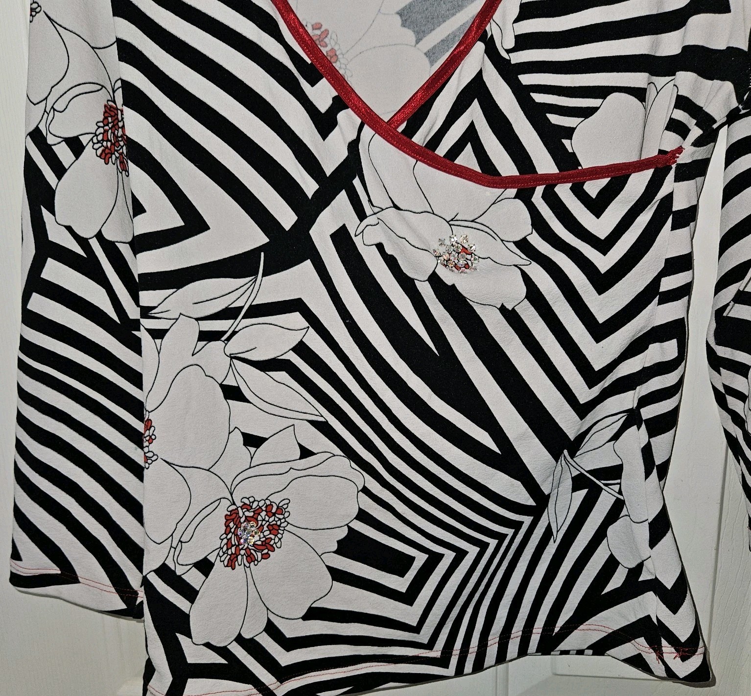 Vintage 90’s Y2K Nally & Millie Top Floral & Stripes Rhinestones Retro Chic Sz S