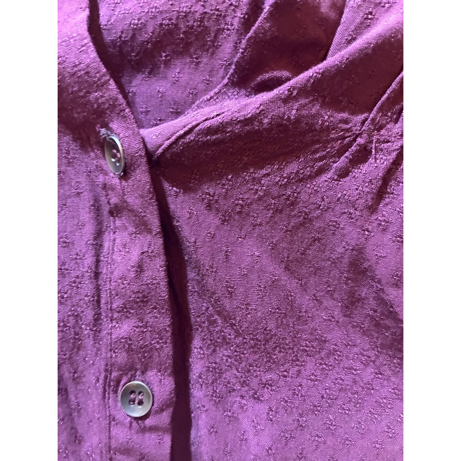 Christopher & Banks Plum Purple Pintuck Dobby Button Front Blouse Womens Medium