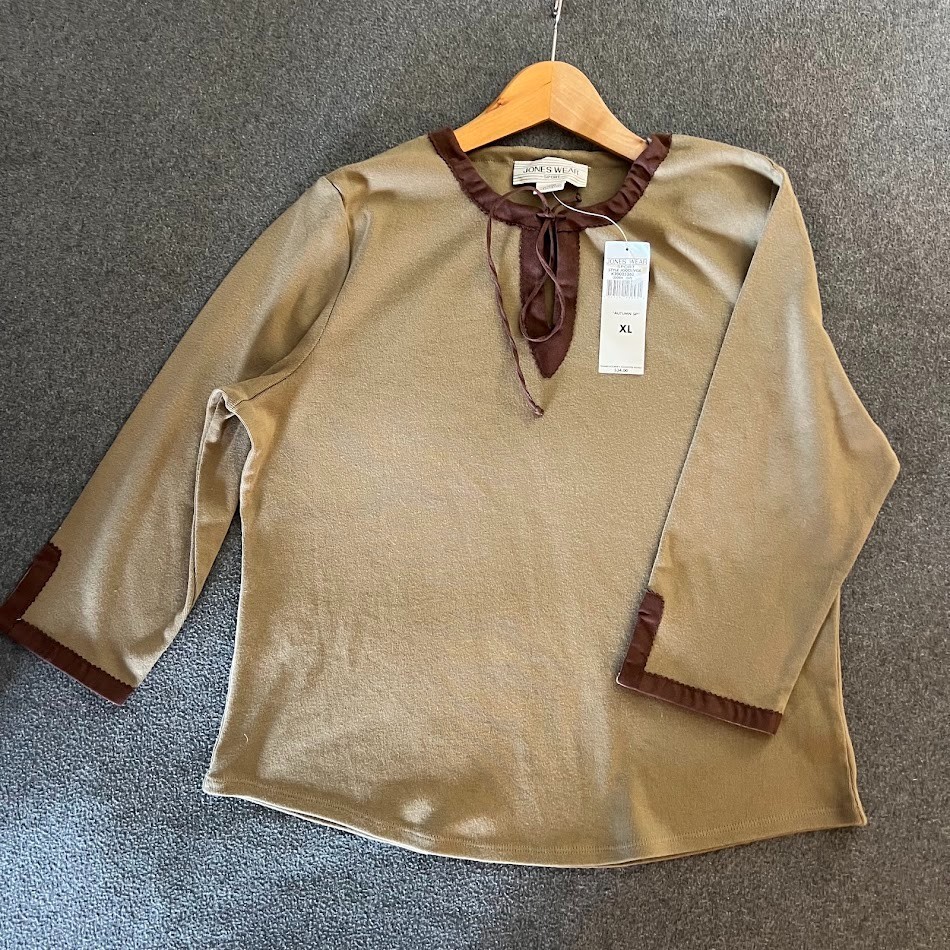 Jones Wear Sport Women’s Brown 3/4 Sleeve Shirt Faux Leather Trim Size MXL, NWT