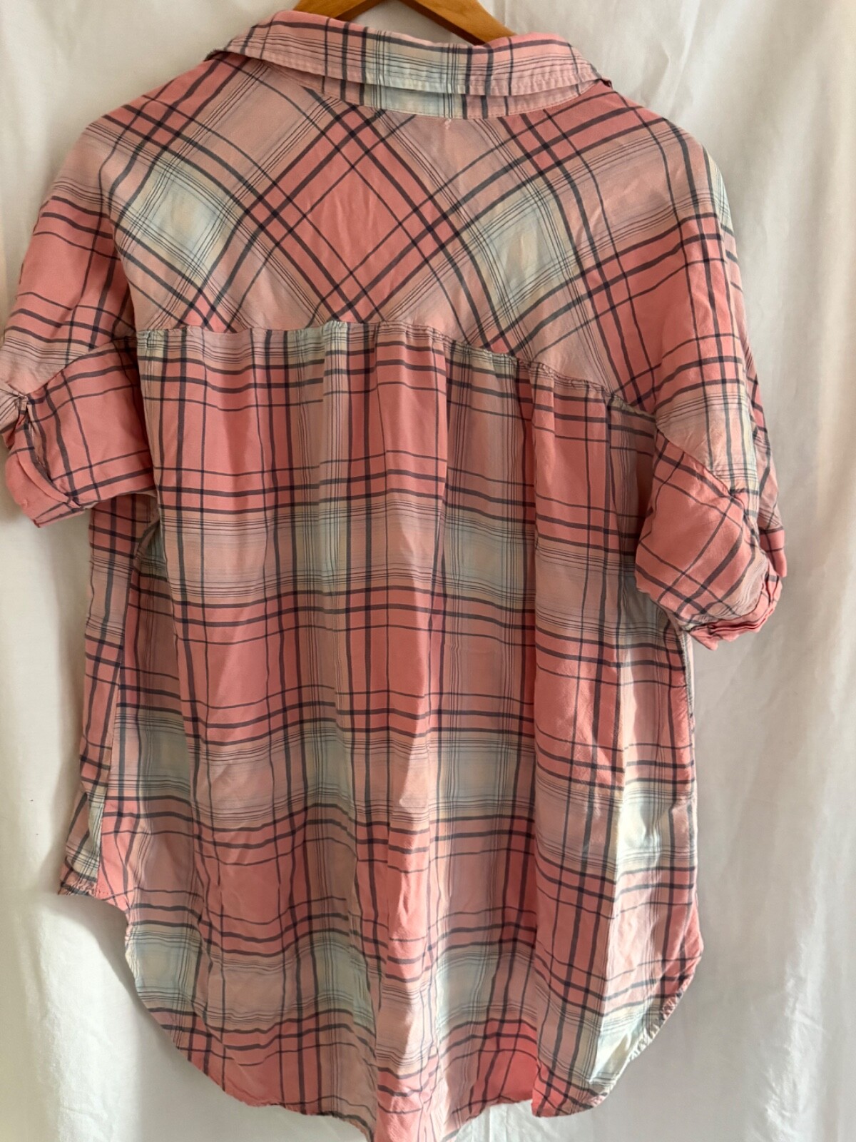 AVA & VIV SIZE 1X Pink/Gray/Beige Plaid Button Up Rayon Short Sleeve