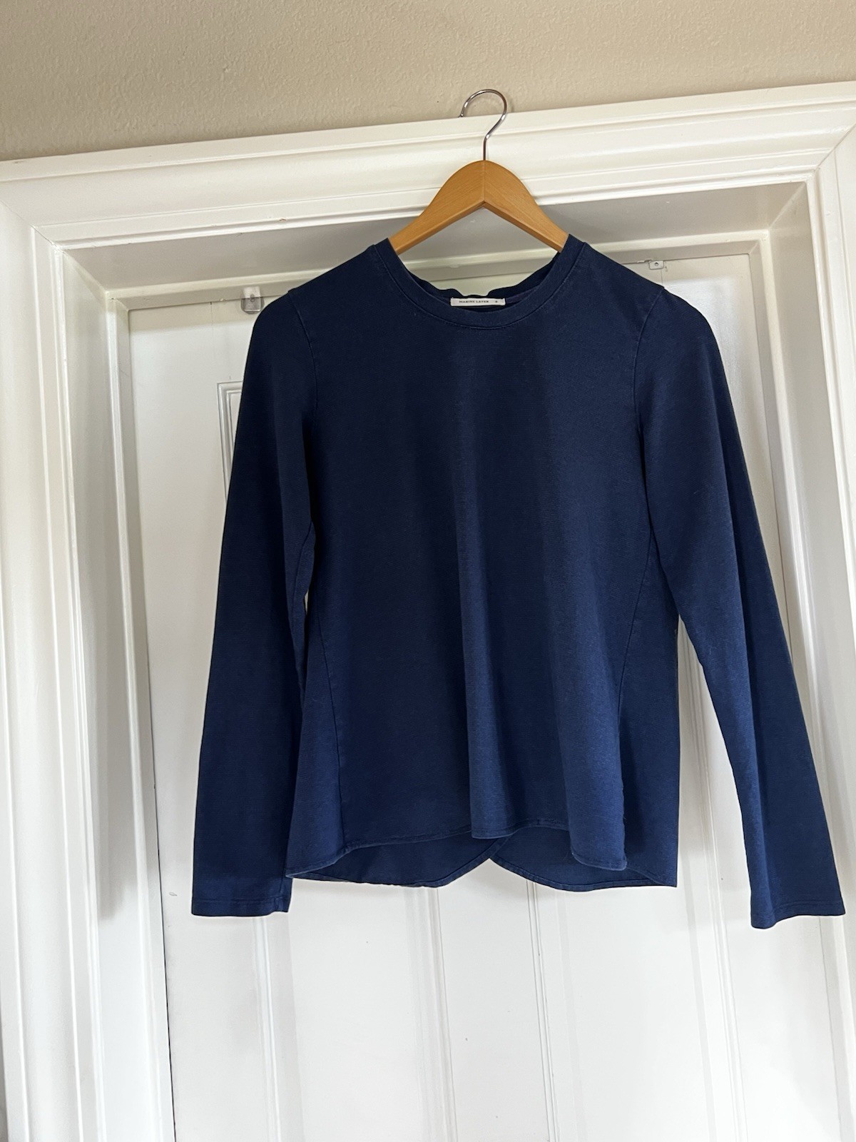 Marine Layer Micro Modal Jersey Size Small Split Back Long Sleeve Top Navy Blue