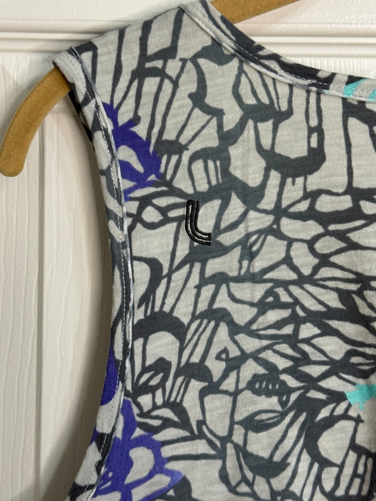 Lole Sz L / XL Gray Purple Aqua Print Organic Cotton Stretch Tank Tee Top