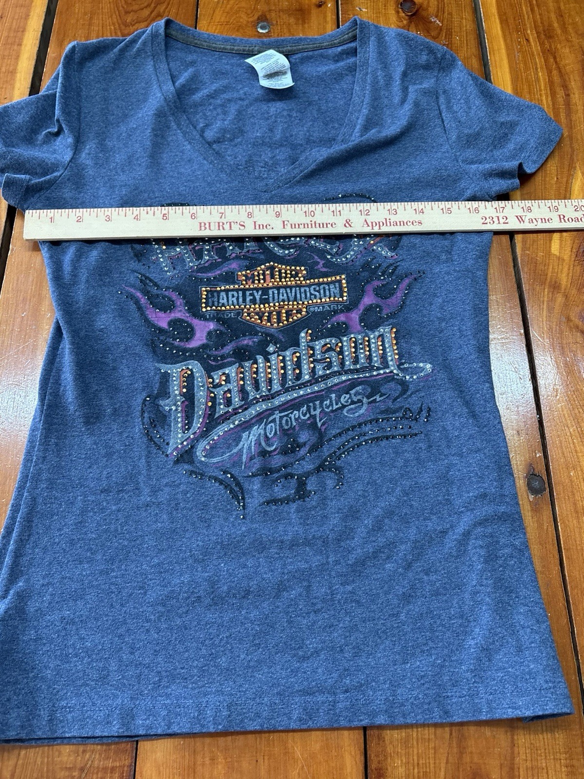 Women’s Harley Davidson Motorcycle T Shirt Size Medium Bedazzle Honduras Y2K