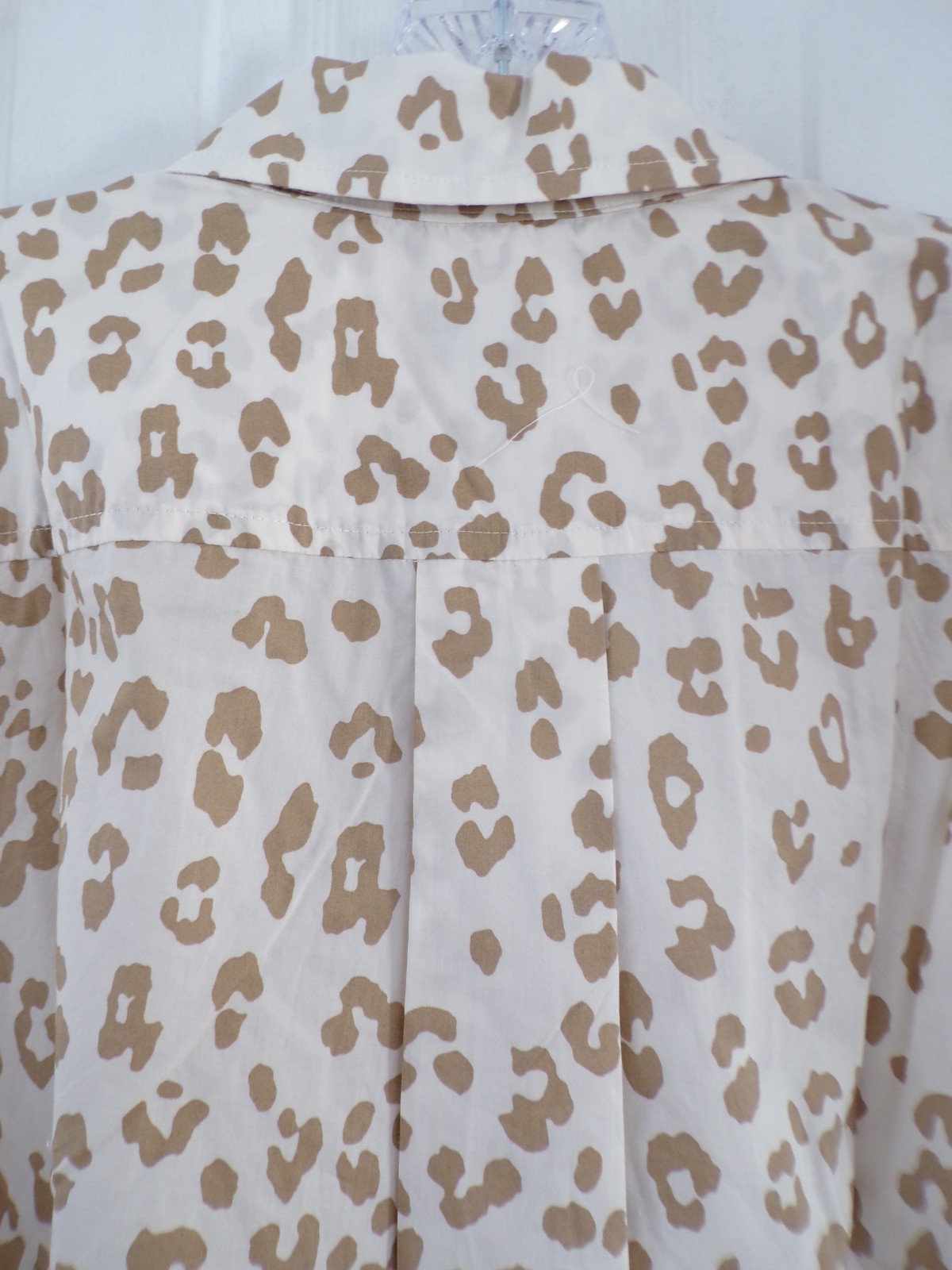 NWT NEW PRE FALL TALBOTS LARGE MODERN CLASSIC LEOPARD PRINT BUTTON SHIRT $94.50