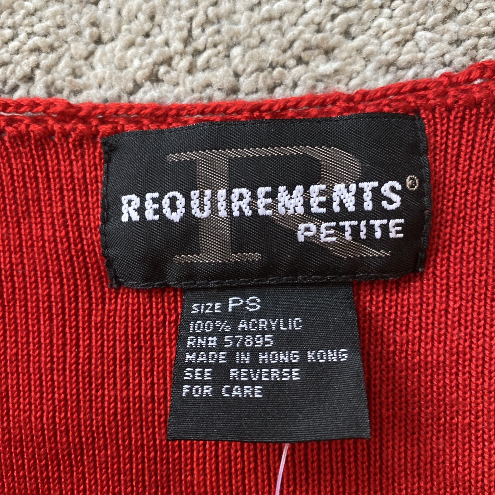Requirements Women Shirt PS Petite Chili Red Short Sleeve Fantasia Holiday NWT