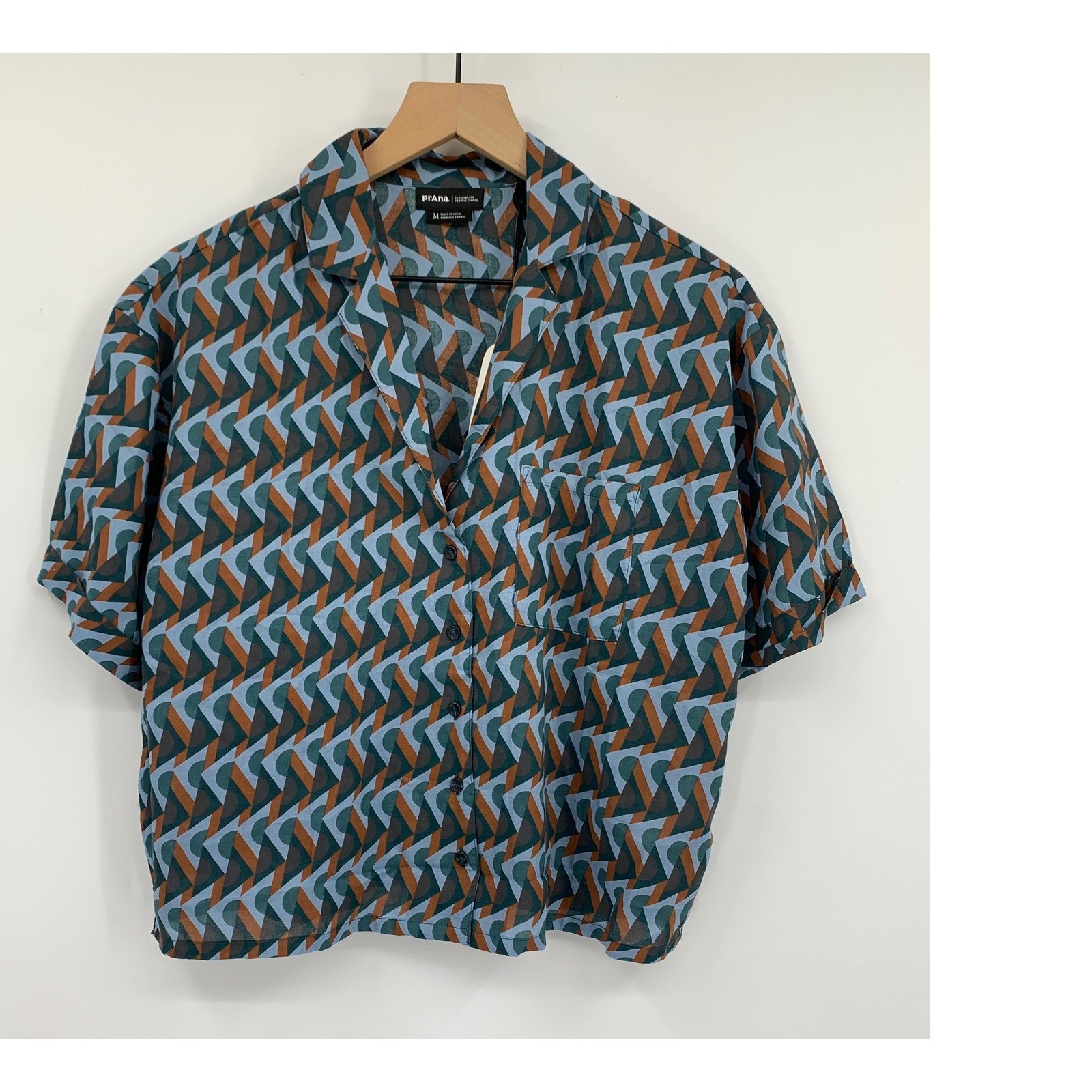 Prana Shirt Womens Medium Blue Brown Iguala Top Short Sleeve Boxy Button Up NEW