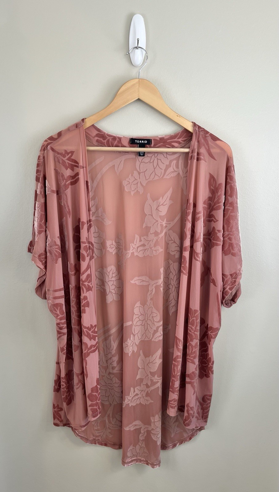 Torrid Lightweight Velvet Burnout Kimono Cardigan Pink Sz 0/00 (M/L) Made In USA