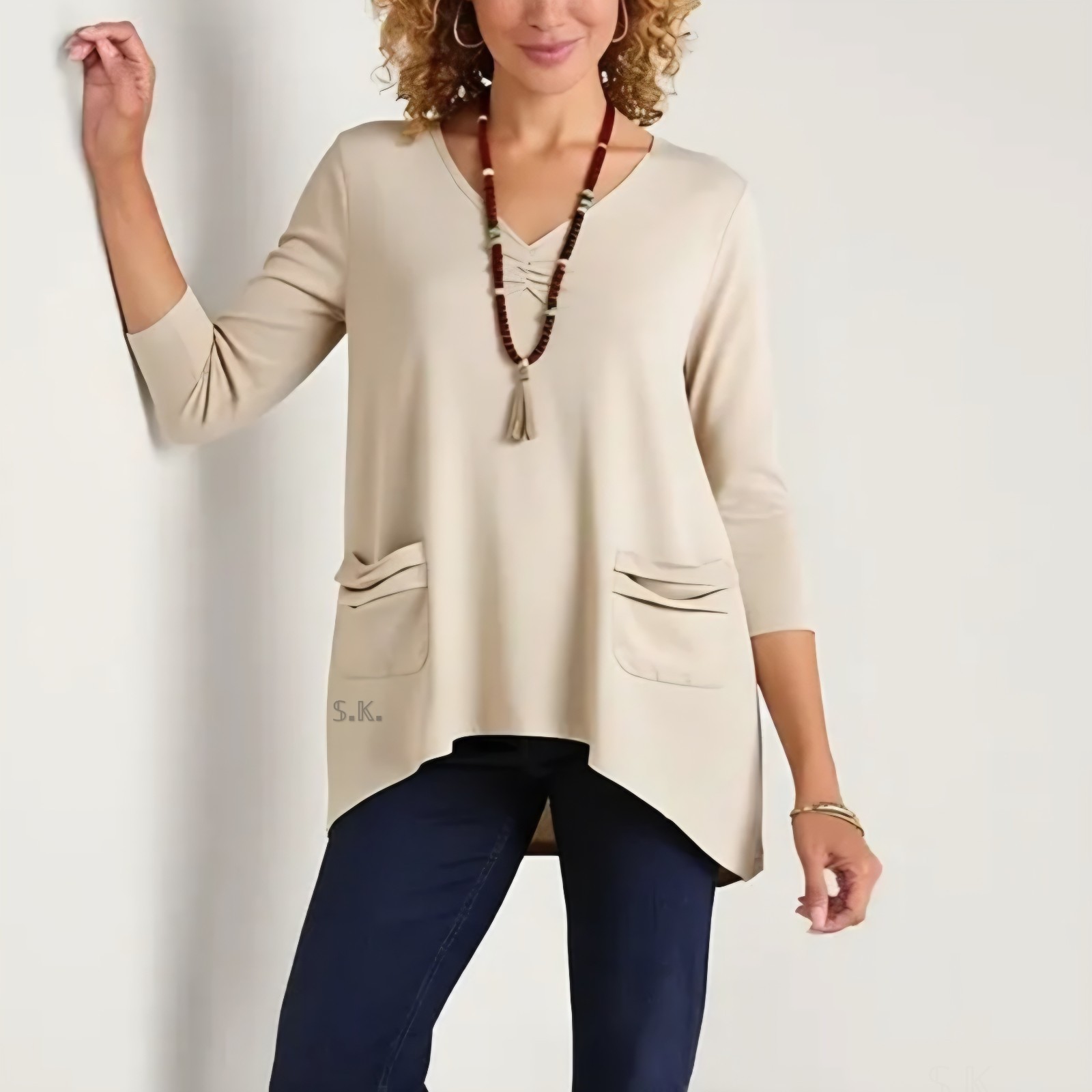 AUGUST SILK Tan Pullover Stretch Knit Tunic Top 3/4 Sleeve w/Pockets size Medium