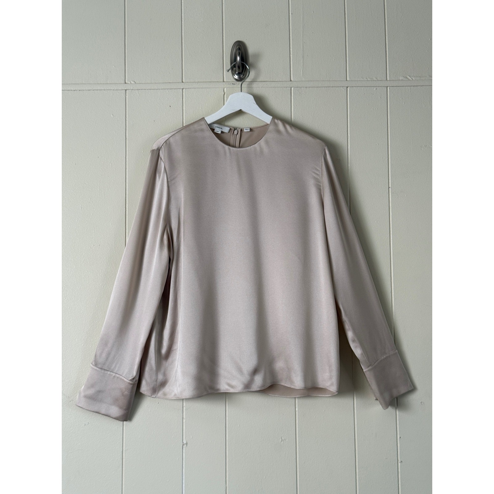 Vince Womens 100% Silk Long Sleeve Luxury Blouse Champagne Size M Old Money Chic