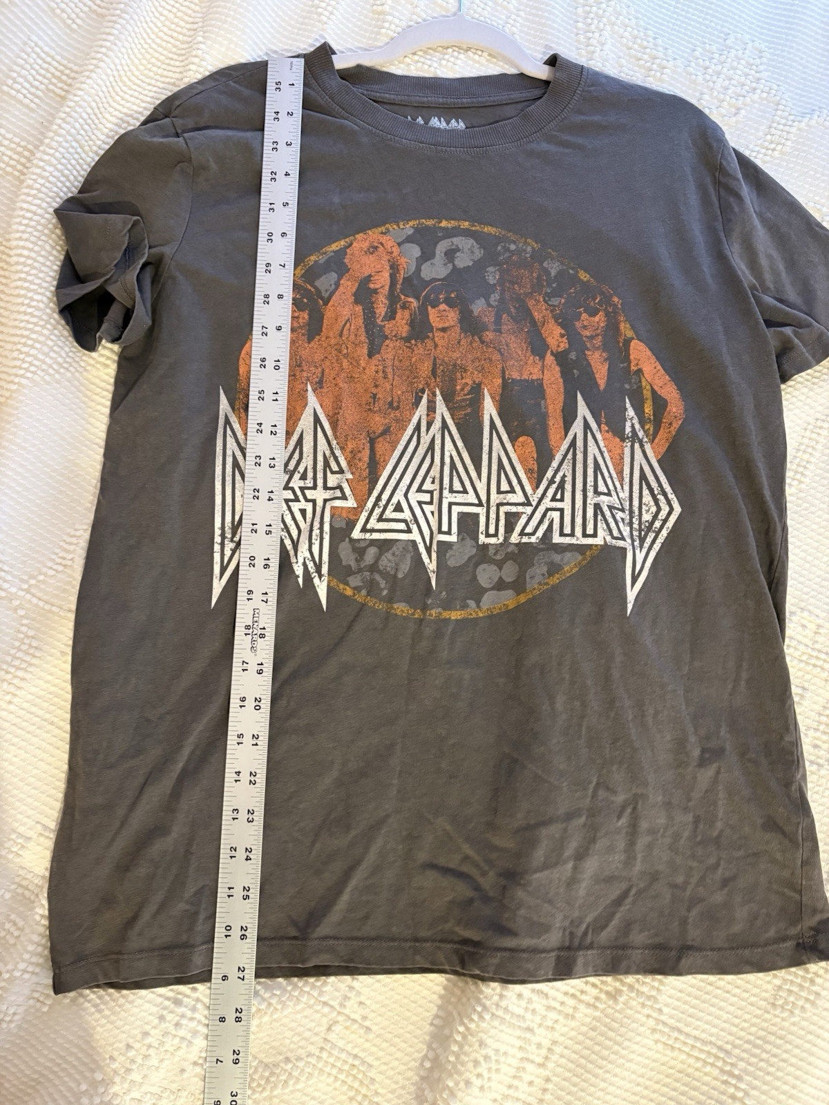 Def Leppard Gray Graphic Print Logo Crew Neck Short Sleeve T-Shirt Size S