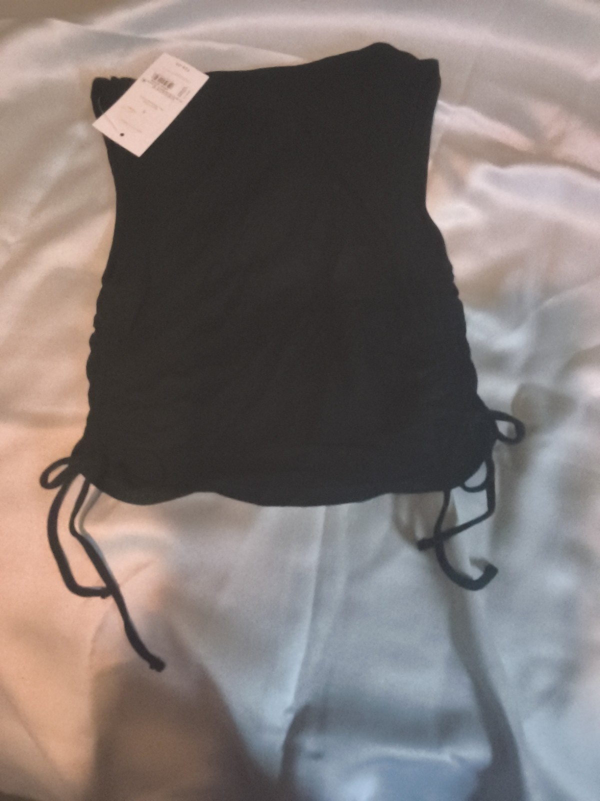 New Ingrid & Isabel Maternity Small Black Sleeveless Top Drawstring Sides Knit