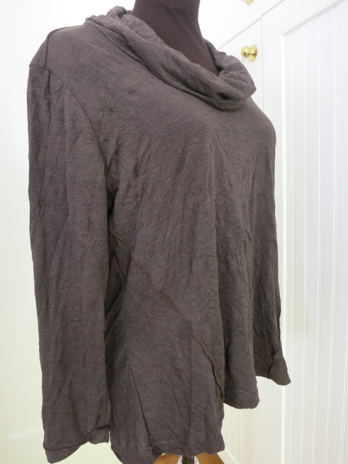 Apropos Nomadic Traders Brown Long Sleeve Cowl Neck Top Pull Over Size Medium