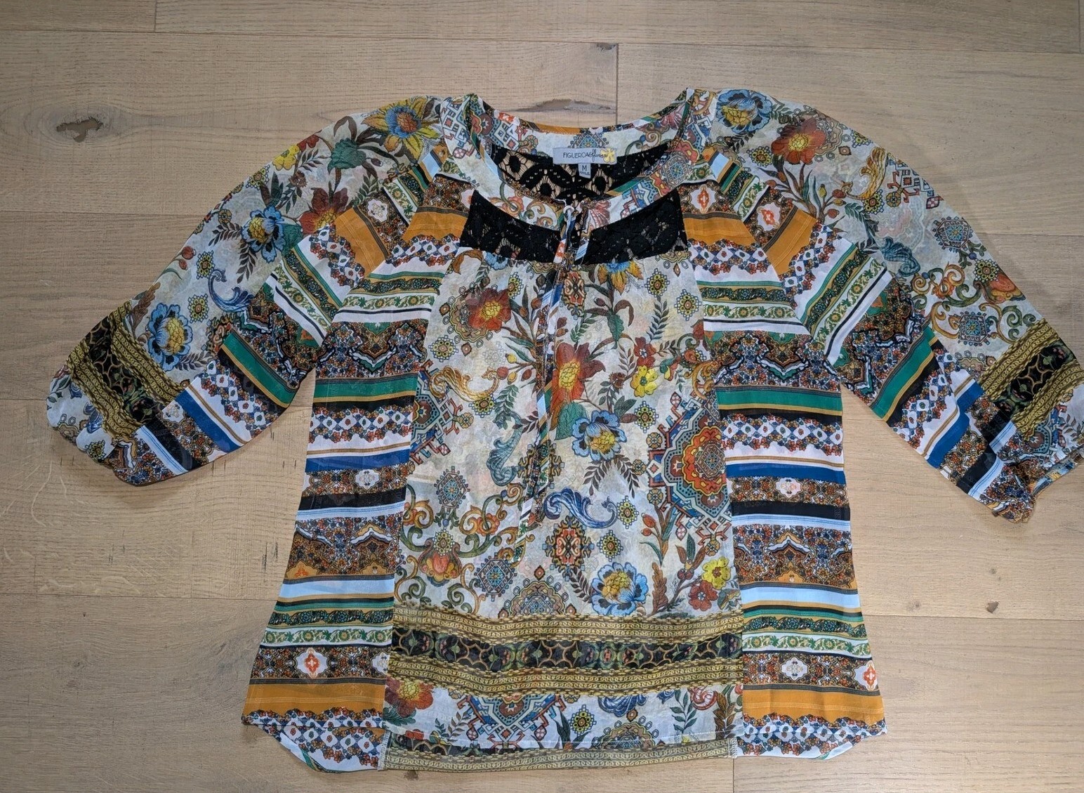 Figueroa & Flower Bohemian Tunic Blouse Floral Print Lace Trimmed Top Medium
