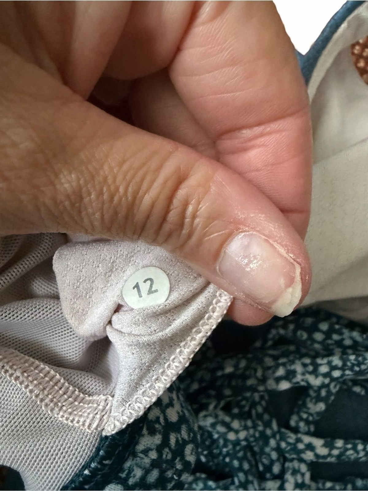 Lululemon Moment to Moment 2 in 1 Active Top size 12