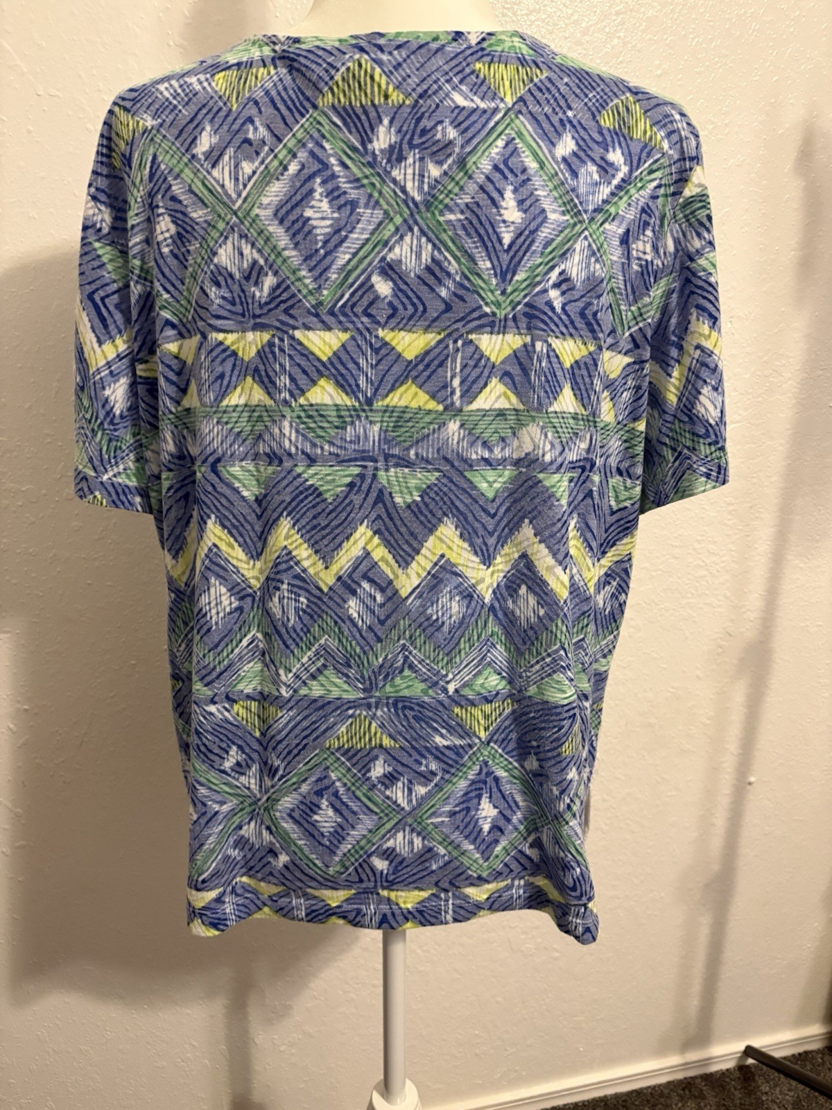 Alfred Dunner Women’s XL Blue Green Geometric Beaded Neck Short Sleeve Knit Top