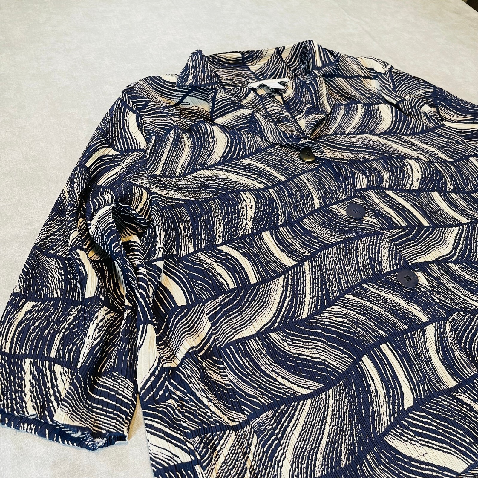 Judith Hart Pleated Navy Blue Abstract Button Up Blouse Plus Size 1X