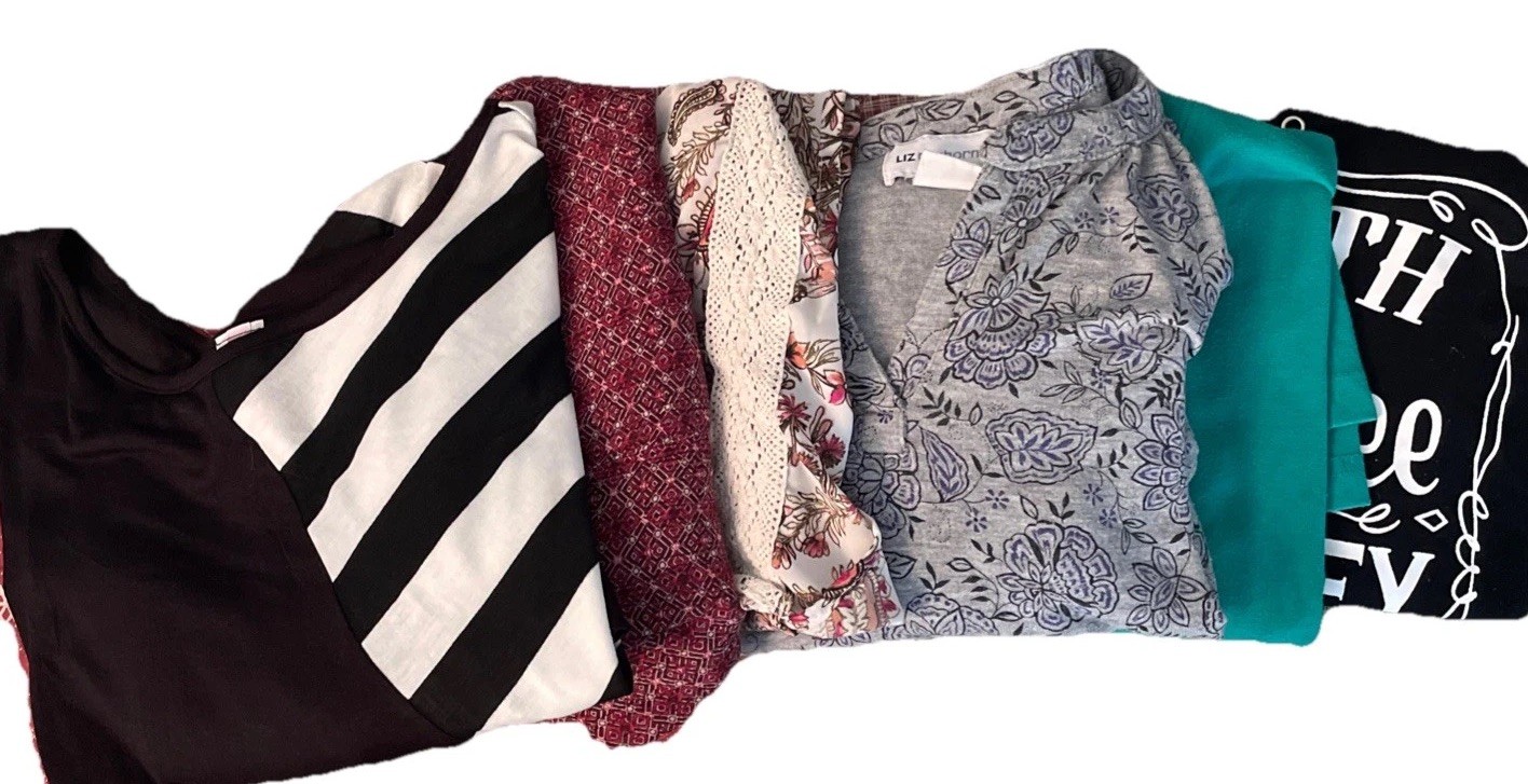 Lot o/ 6 woman’s Shirts/Blouses Multi Colors Various Brands Long/ShortSleeves XL