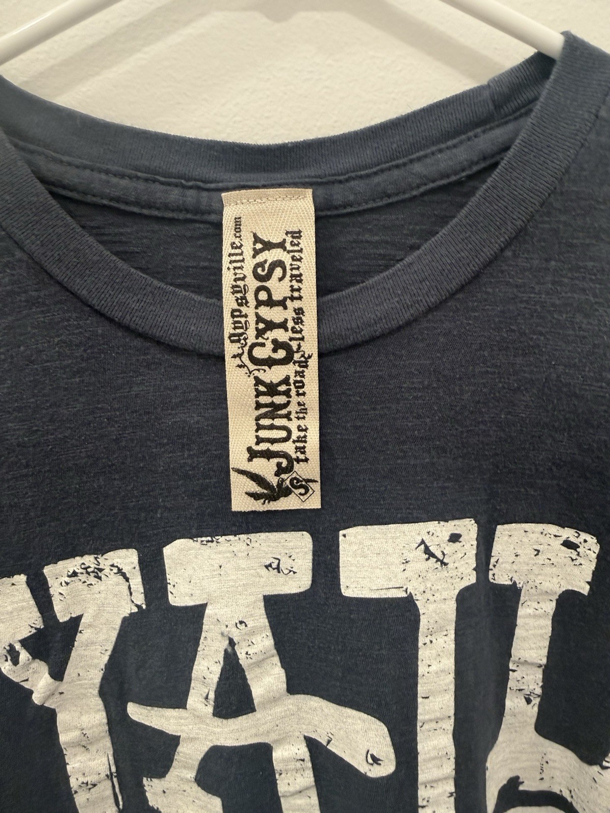Junk Gypsy Gypsyville ‘Y’all’ Short Sleeve Top, Size Small, Excellent Condition