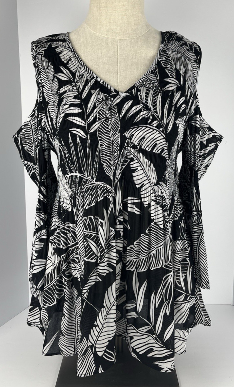 Spense Women L Bell Flutter Sleeve Black White Cold Shoulder Leaf Blouse Top NWT