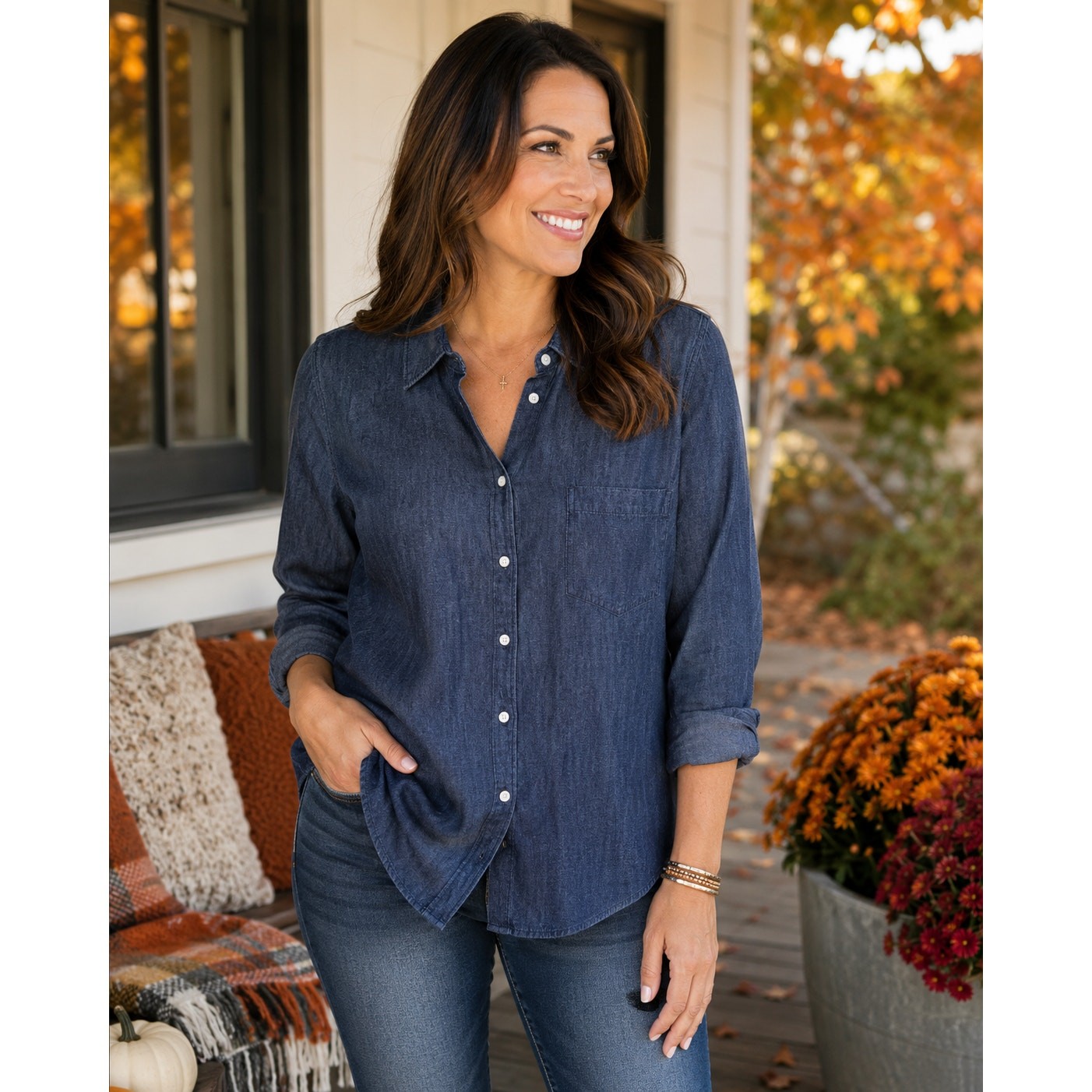 .Crew Chambray Button Front denim Shirt Women’s Small Dark Blue Cotton Feel