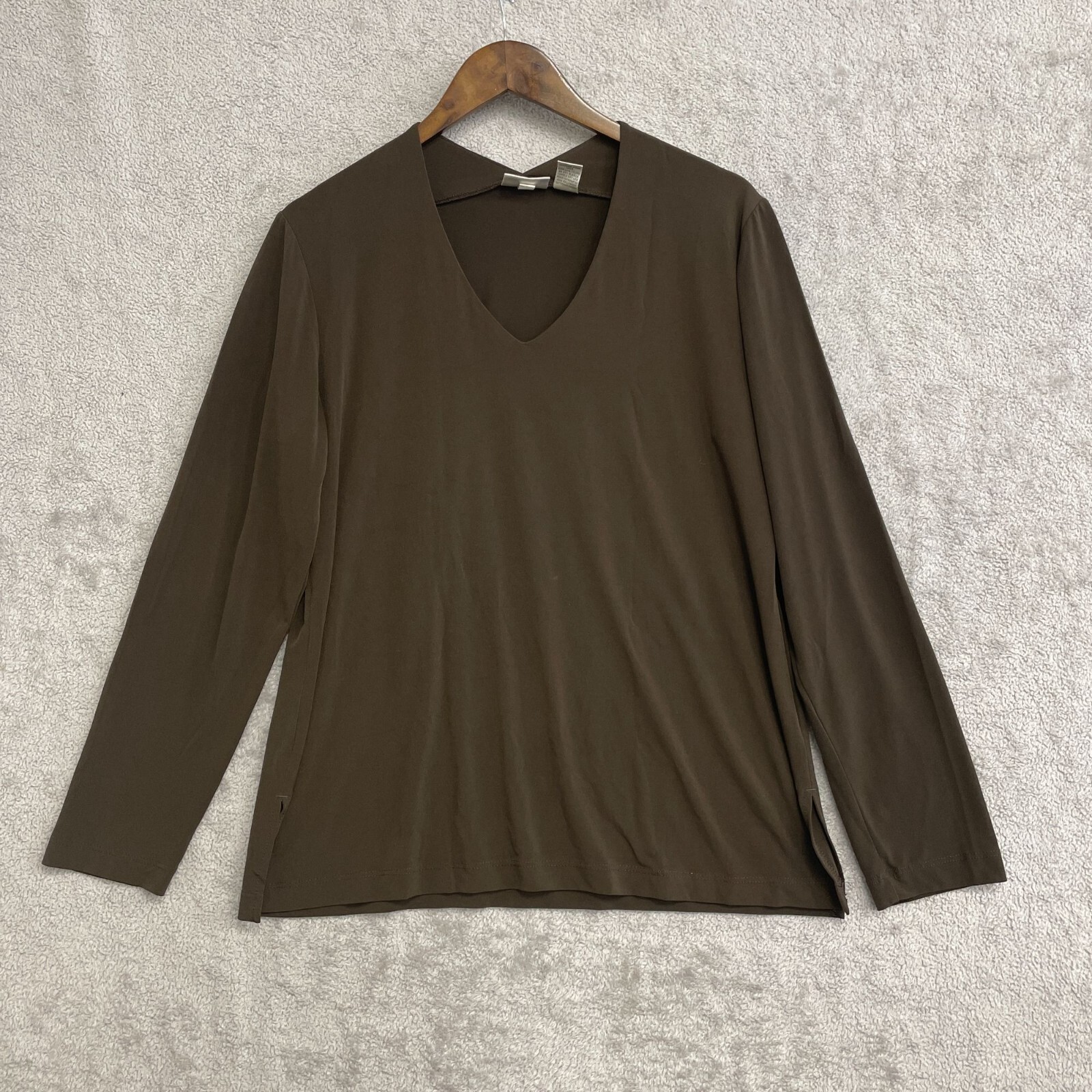Chico’s Women’s 3/XL Brown Long Sleeve V-Neck Top Polyester/Spandex Blend