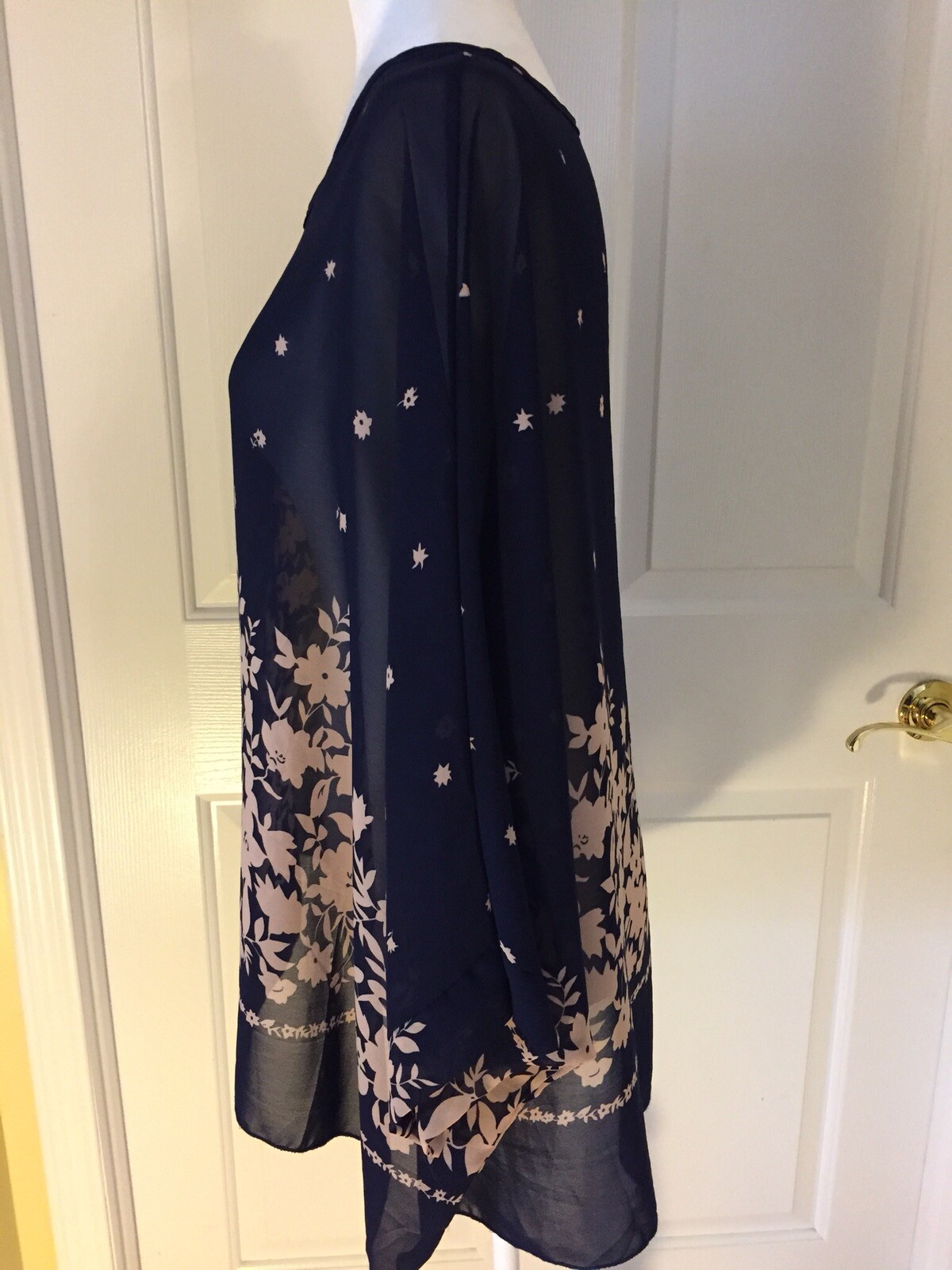 Women’s Silky Lightweight Loose Oversized Flowy Blouse Top Navy Tan One-Size