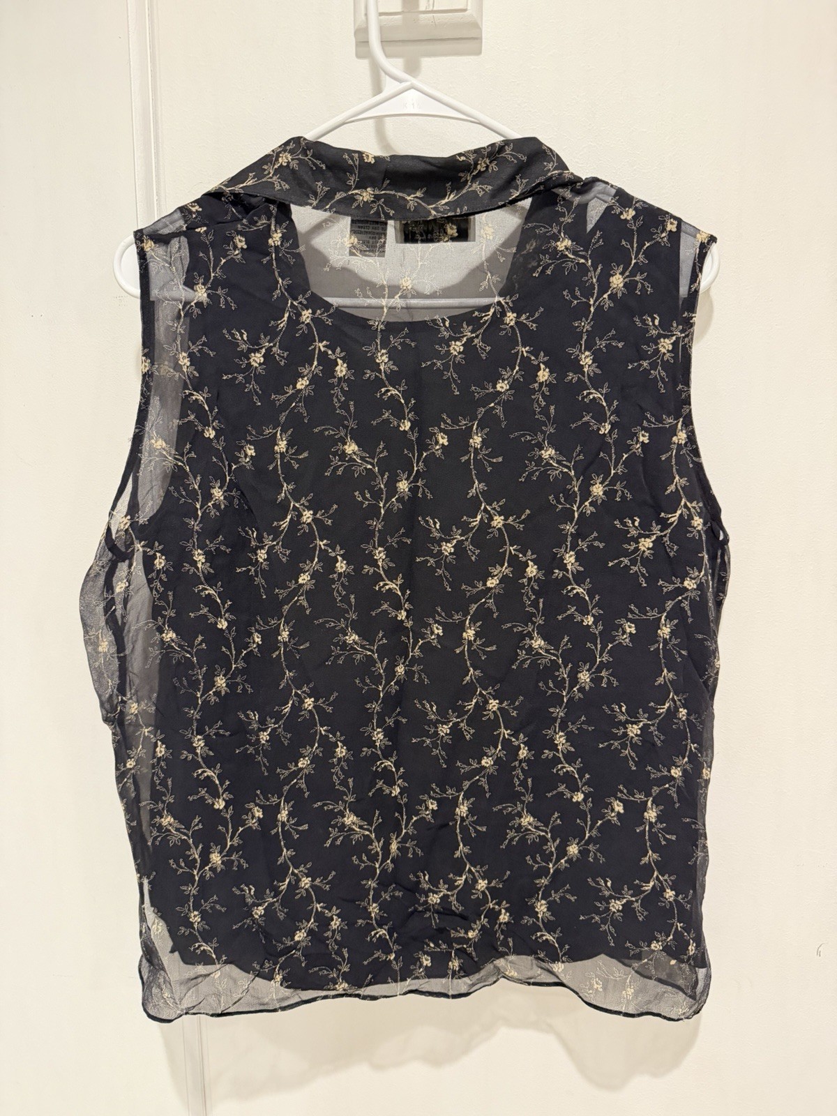 Vintage New York City Design Co 100% Silk Sheer Floral Blouse Vest Sleeveless L