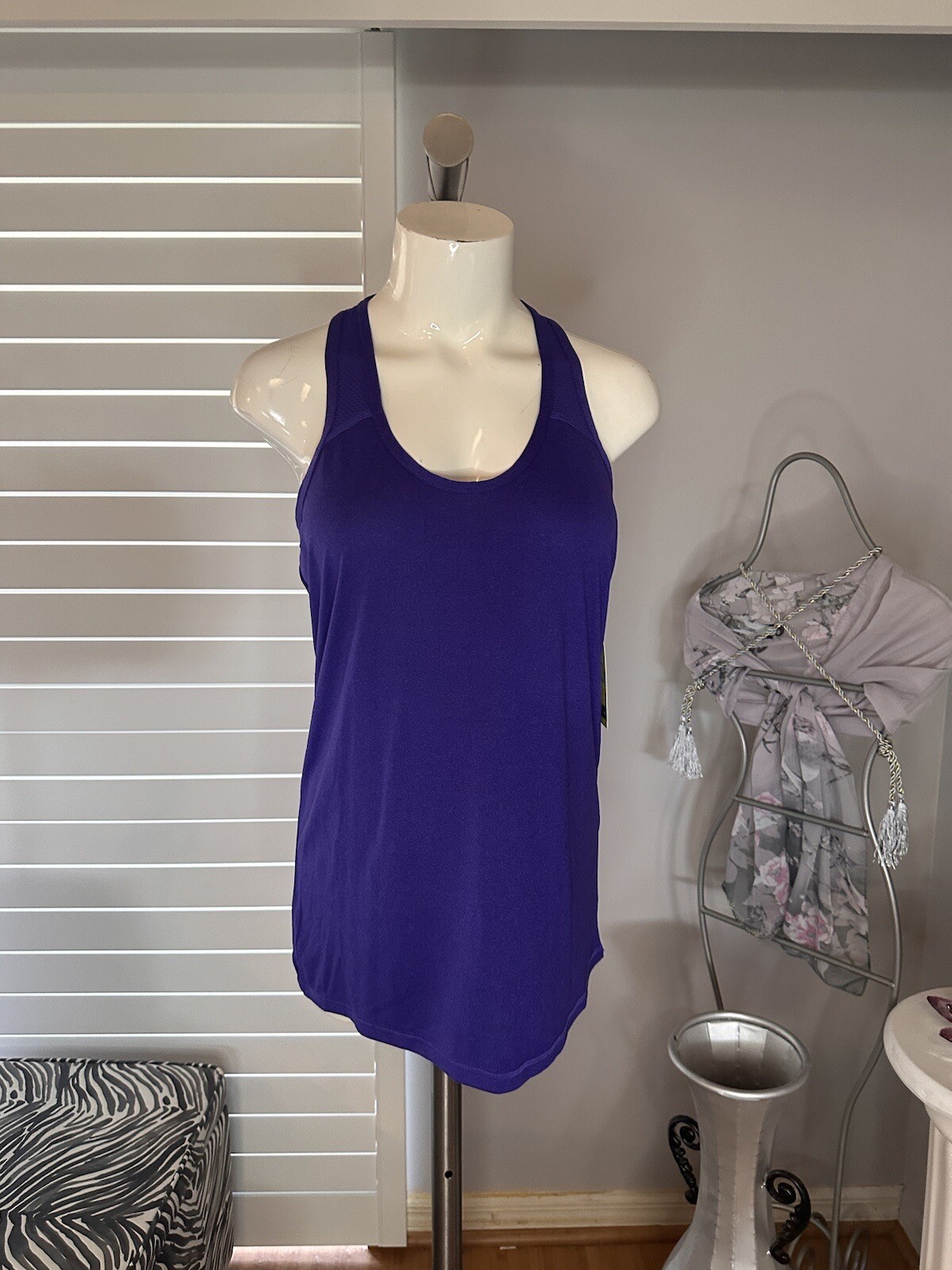 New Woman’s Xersion Purple Athletic Quick Dri Racerback Tank Top Size Small