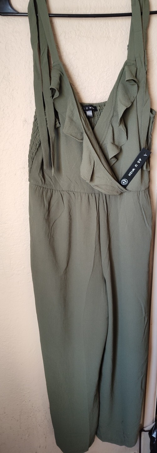 Olive Green Woman’s Size Large Seejumpsuit