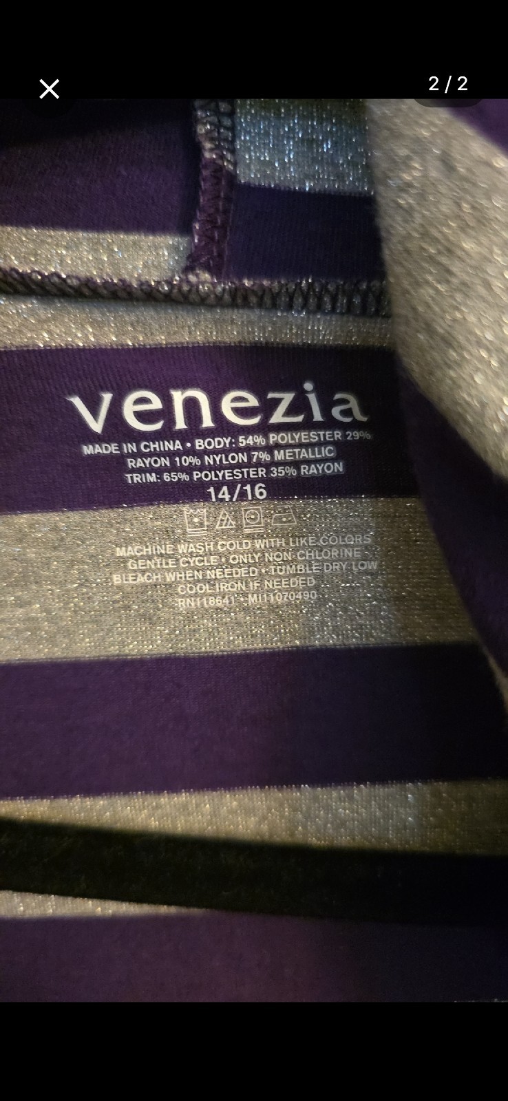 ​Venezia Lane Bryant Size 14/16 Purple Silver Metallic Striped Hooded Top V-Neck