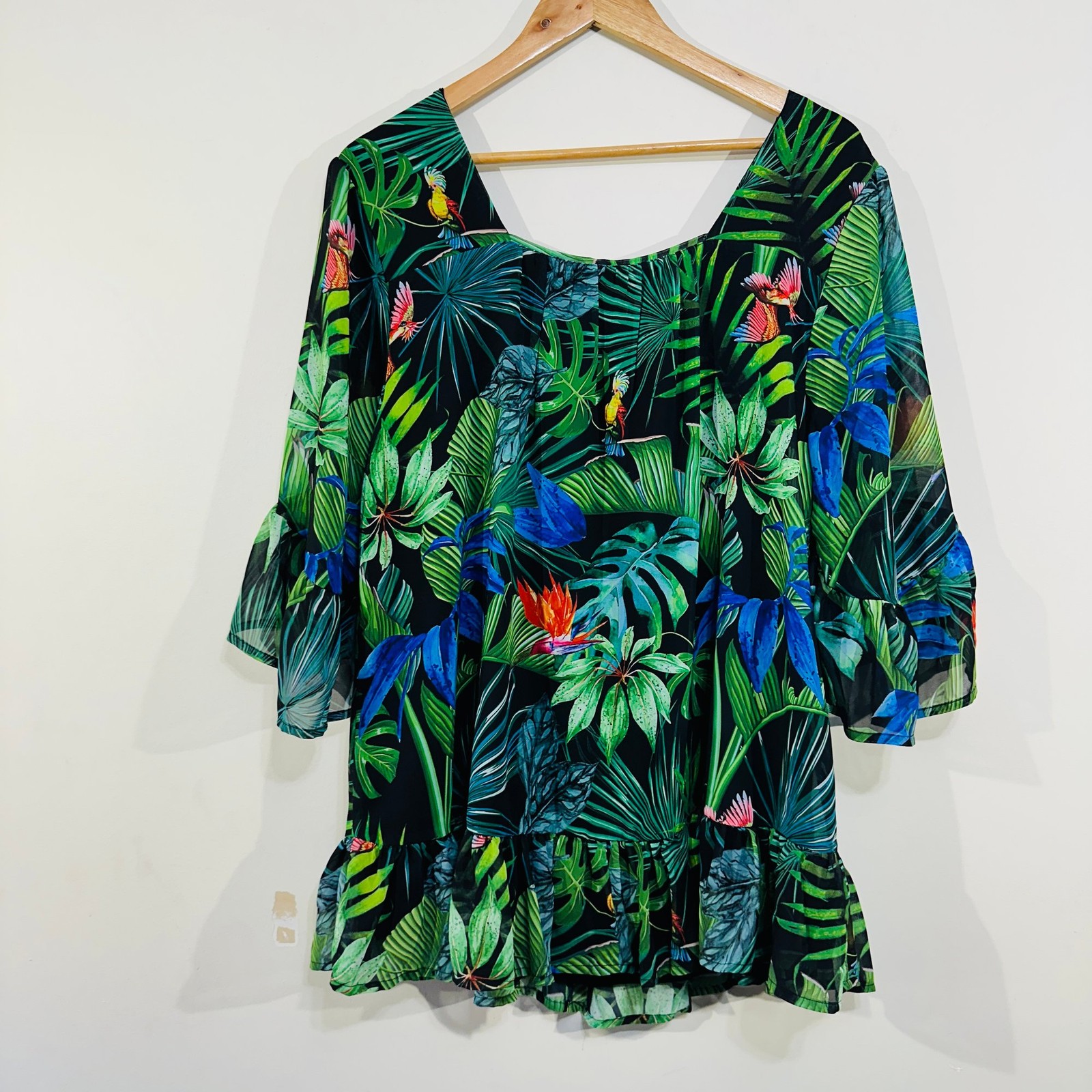 Virtuelle Blouse Top 14 Black Green Blue Birds Tropical Print Bell Sleeve Ruffle