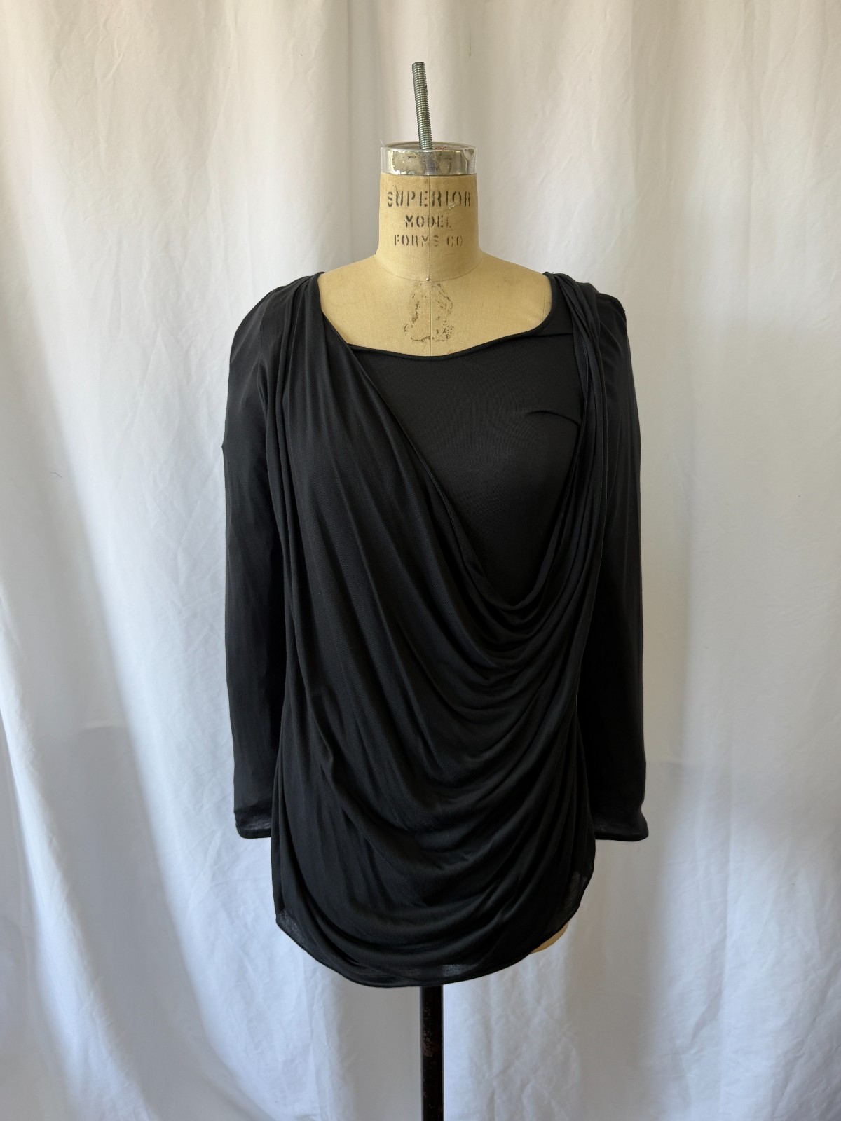 Women’s Black and Grey Shirt