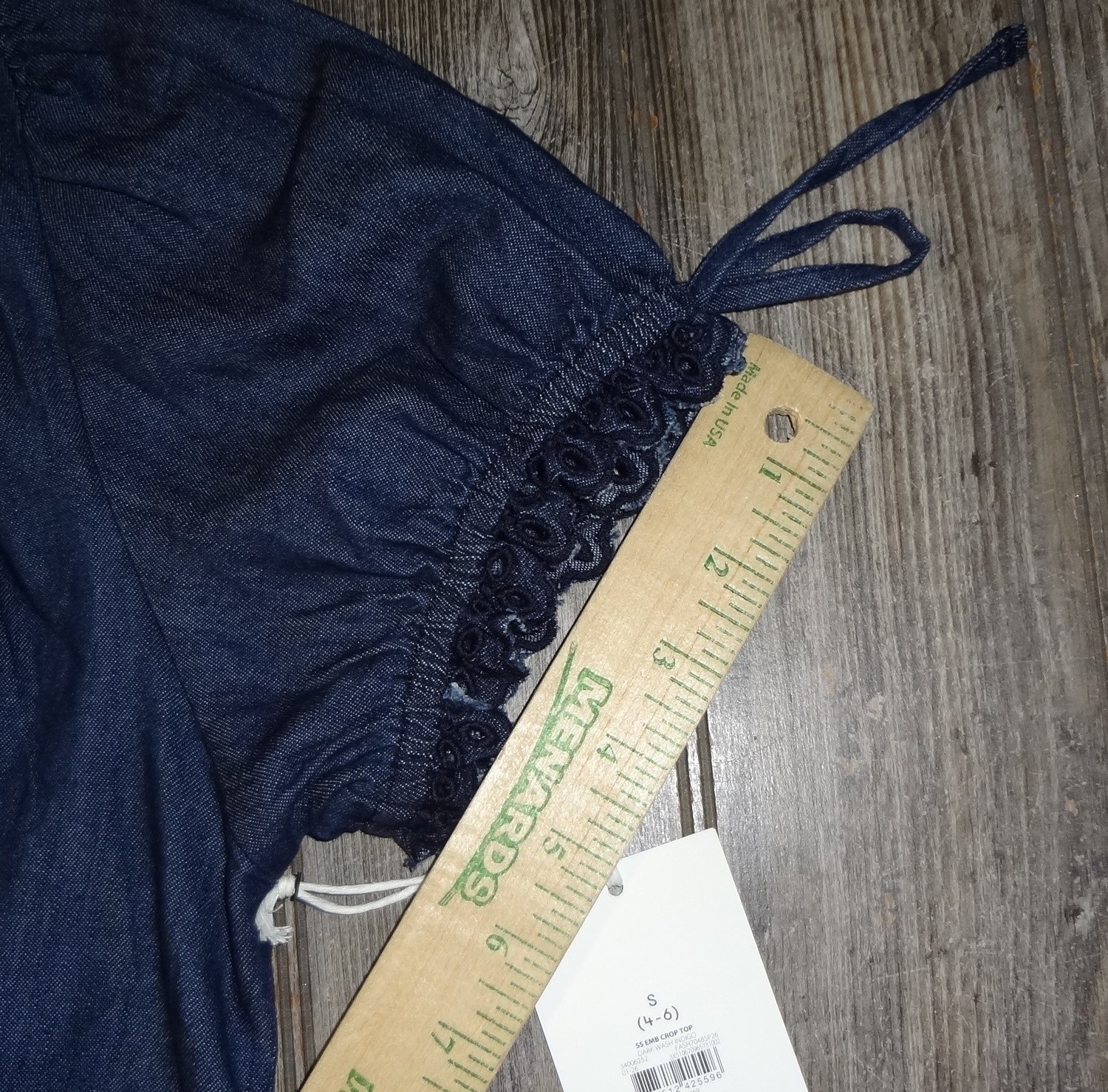 Free Assembly NWT Chambray Blue Short Slv Crop Top Sz Small 4-6 Boho Festival