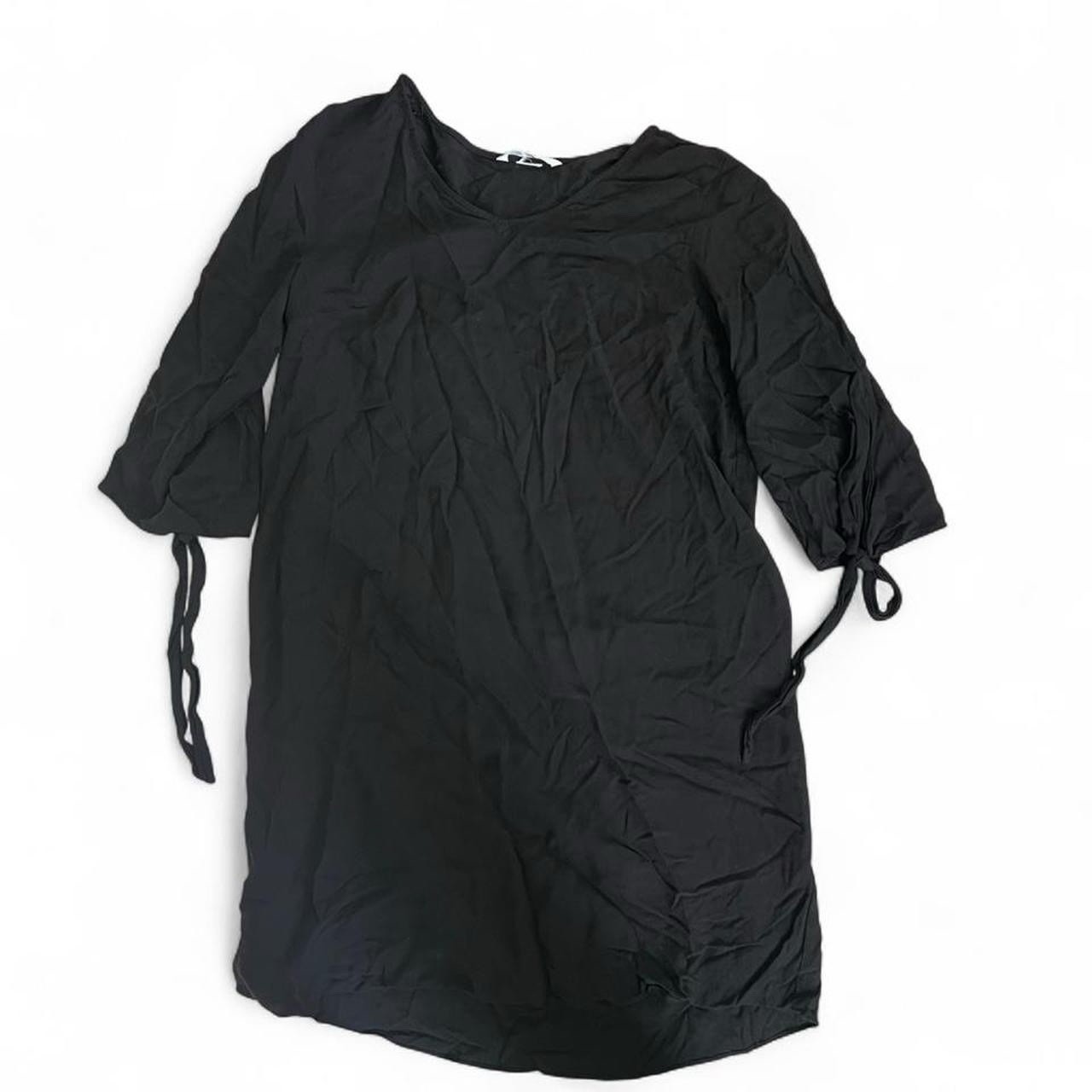 Women’s Size Medium (M) Tops, Variety Of Styles And Brands
