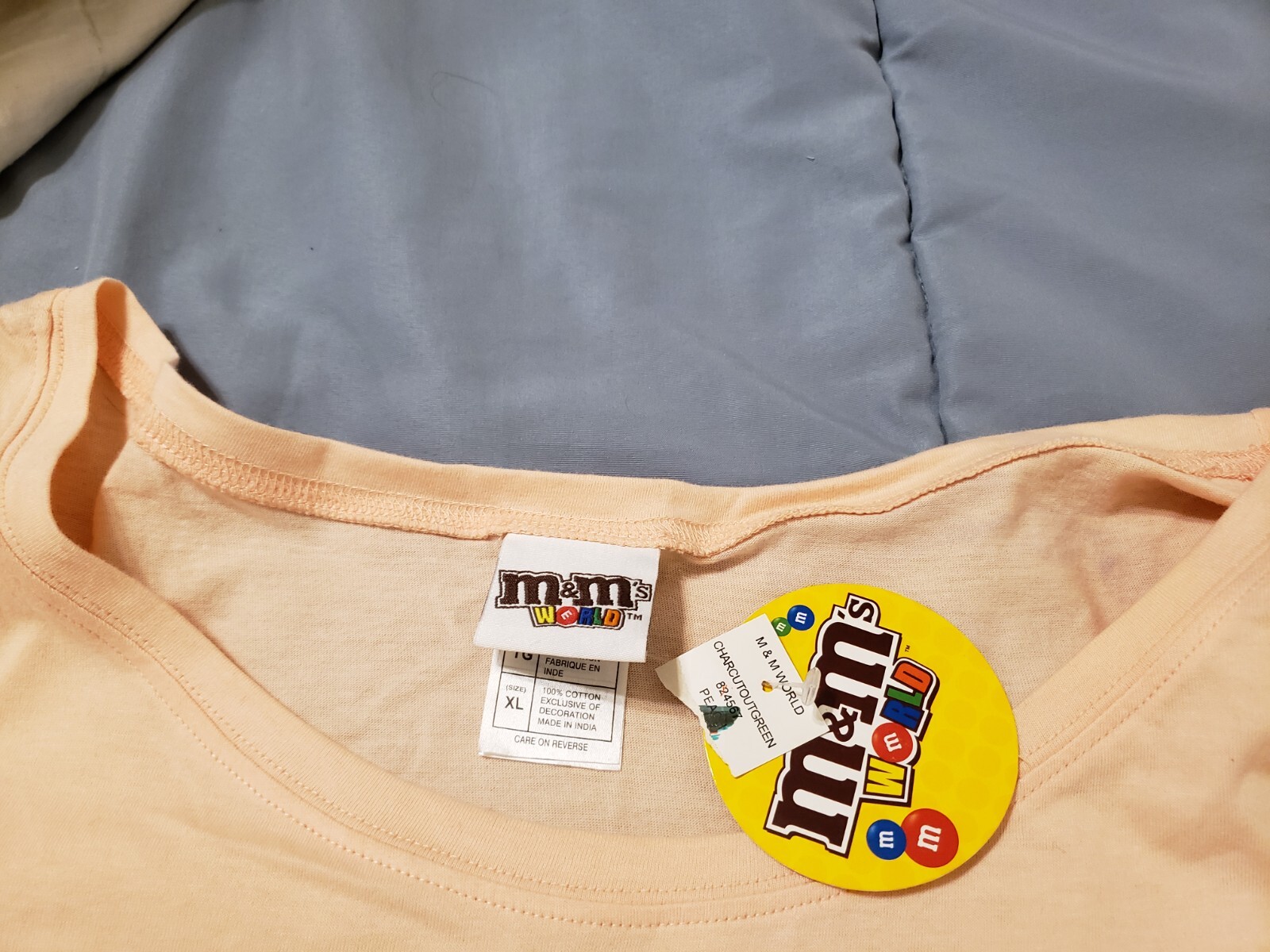 M&M’s World ~ Juniors Girls ~ Peach ~ Green M&M ~ Top ~ Size XL NWT!