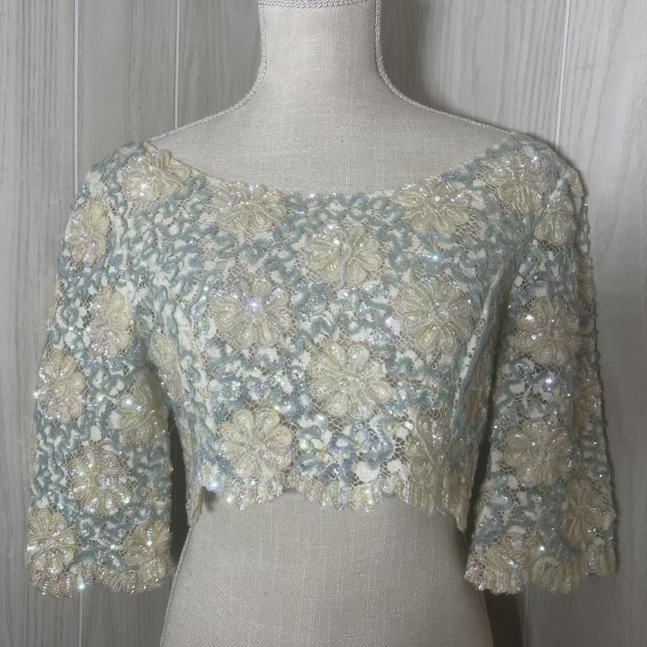 Gorgeous elegant 1950’s/ mid century fully beaded top. Size 12