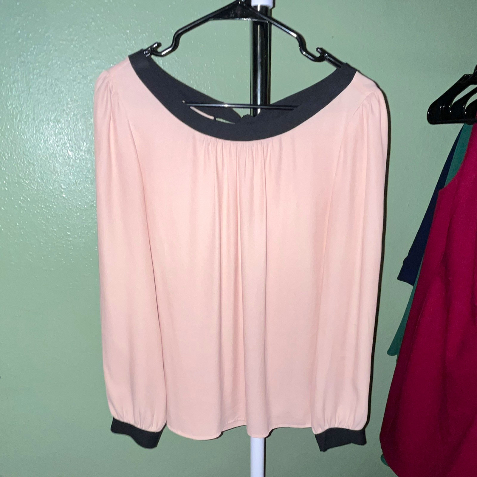 LOFT Pink Solid Blouse Black Trim Tie-Back Button Round Neck Long Sleeve M
