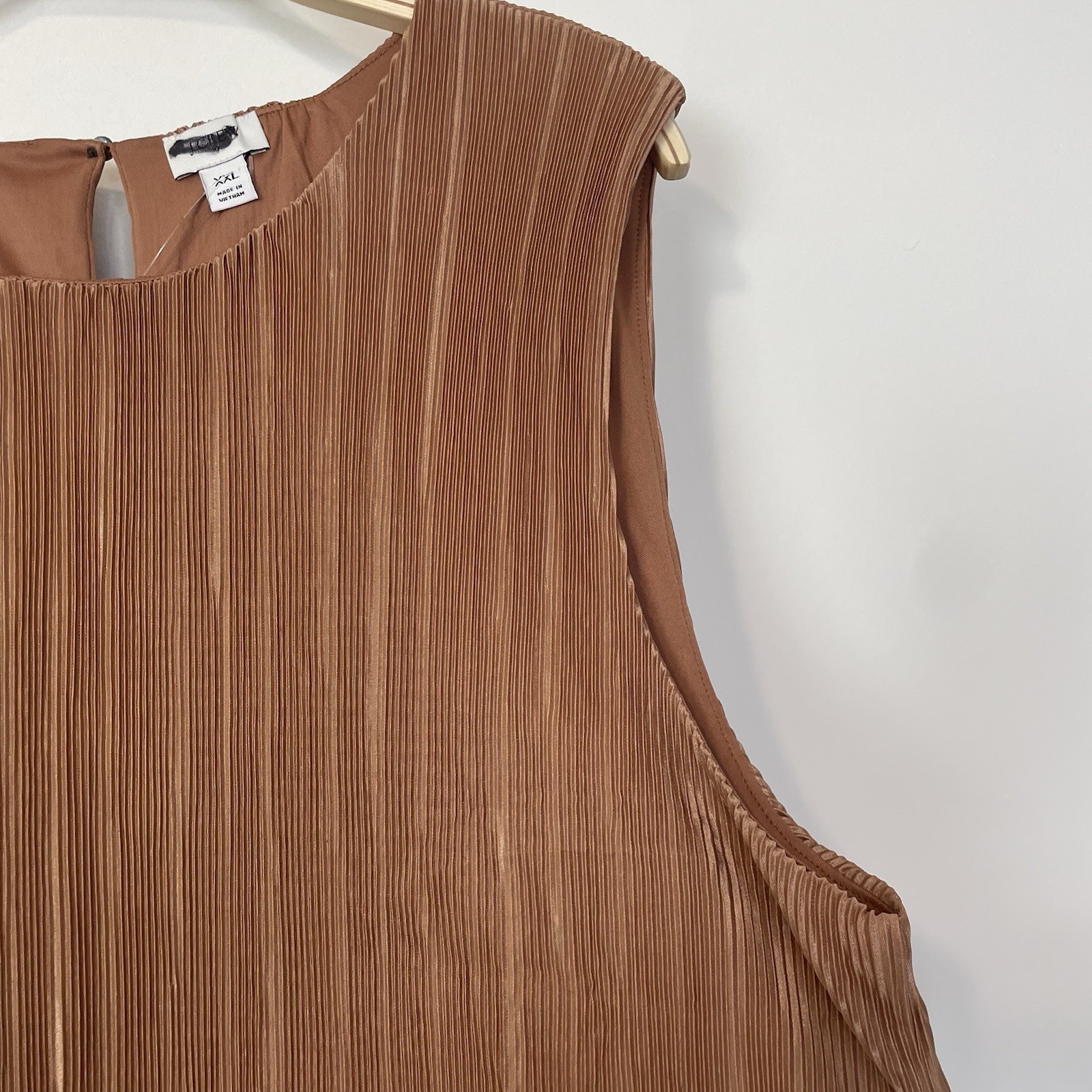 J. Crew Factory Plissé Shell Top Warm Brown Tan XXL CC215 Holiday Office Work