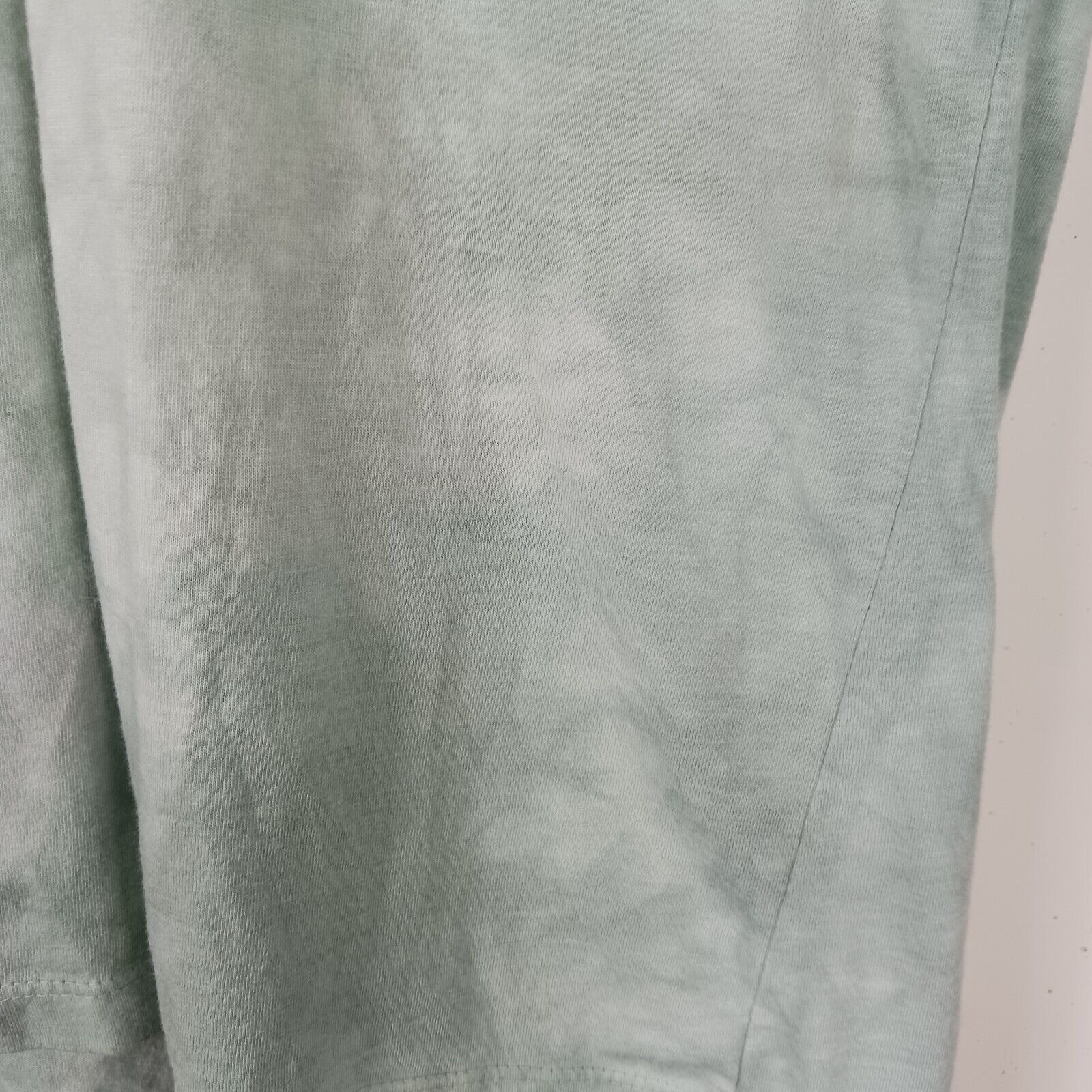 The Mountain Wolf Tie Dye V Neck Tee Womens L Green Festival Nature Goirpcore