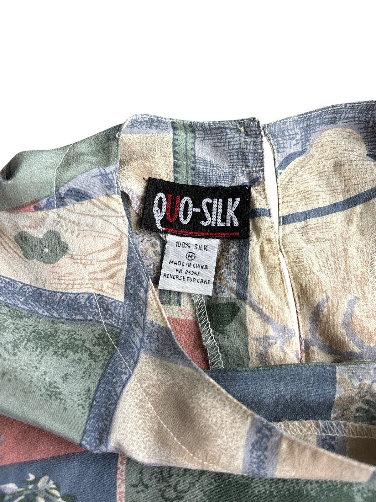 QUO-SILK Womens M Silk Floral Patchwork Keyhole Back Short Sleeve Cottagecore
