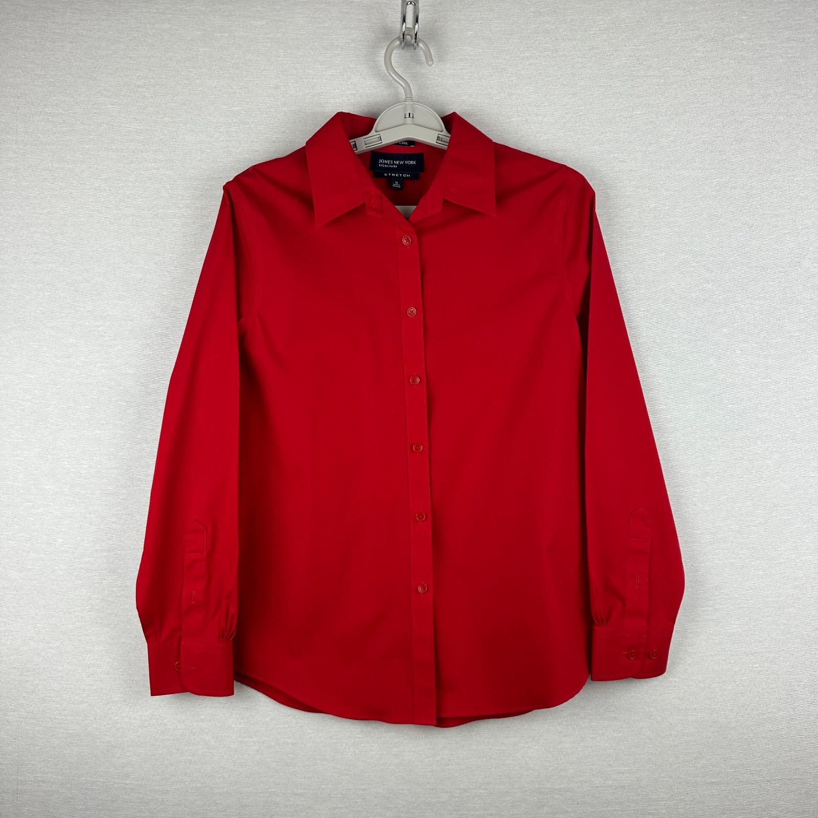 JONES NEW YORK WOMEN’S EASY CARE STRETCH RED LONG SLEEVE BUTTON BLOUSE SIZE M