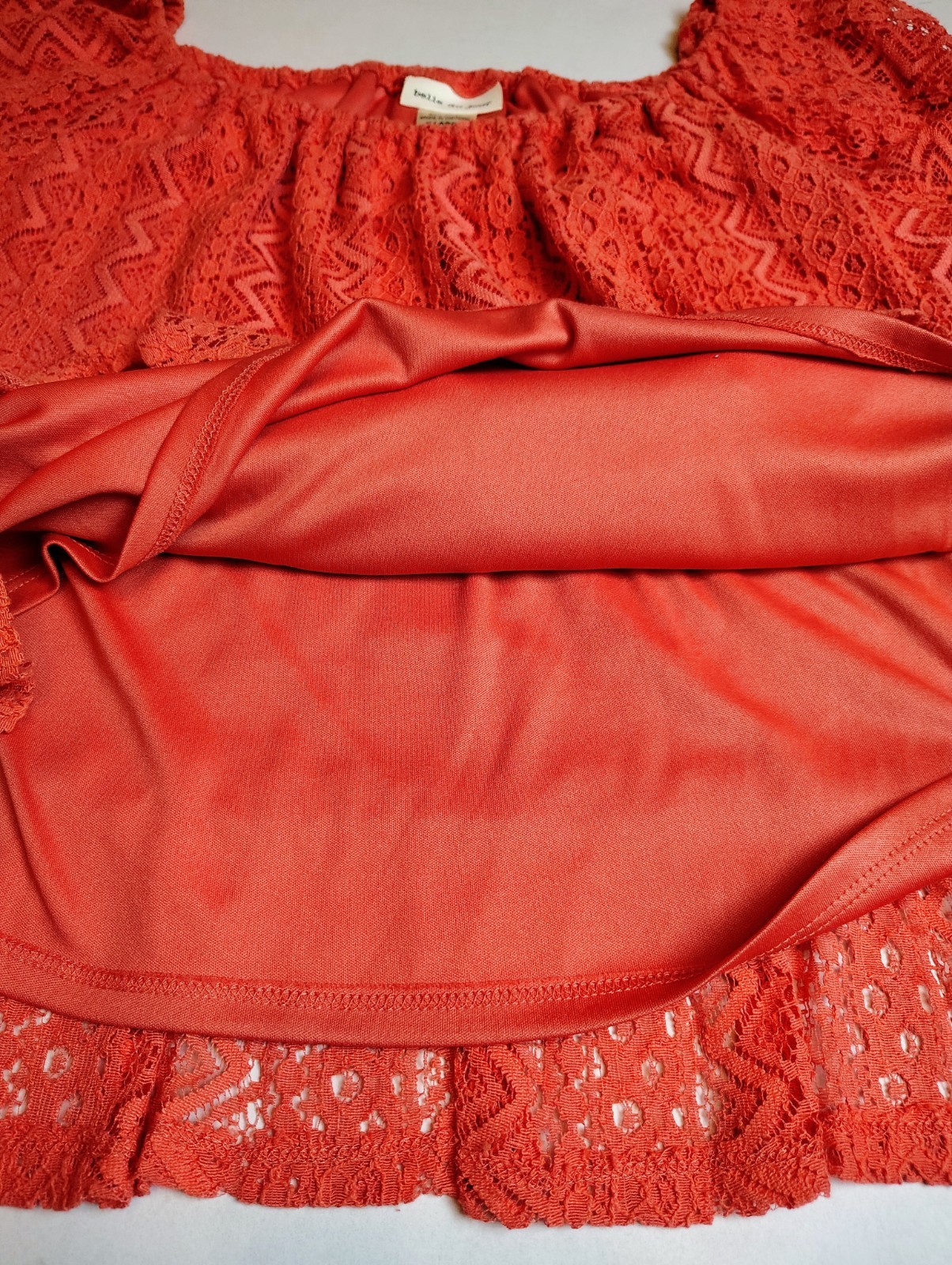 BELLE DU JOUR PEASANT OFF SHOULDER CORAL TOP SHORT SLEEVE LACE LAYERED SZ XL