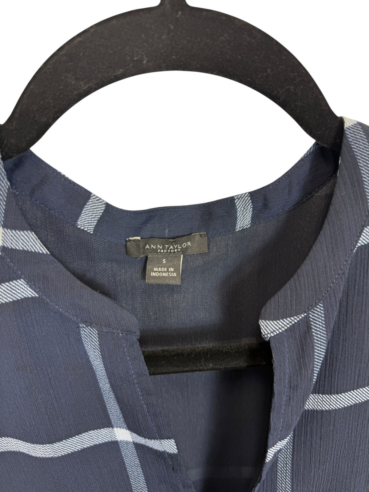 Ann Taylor blouse size S navy window pane plaid semi sheer lined office casual
