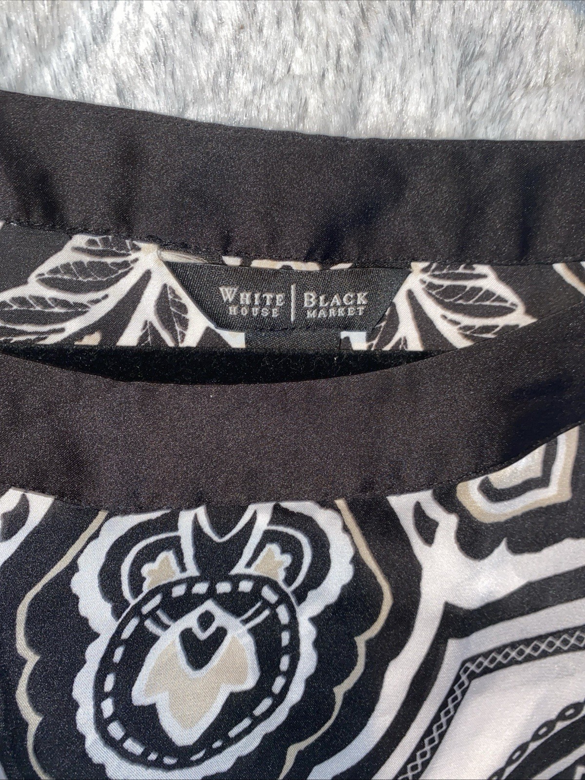 White House Black Market Woman’s Blouse Size Small Black White Dolman Boho