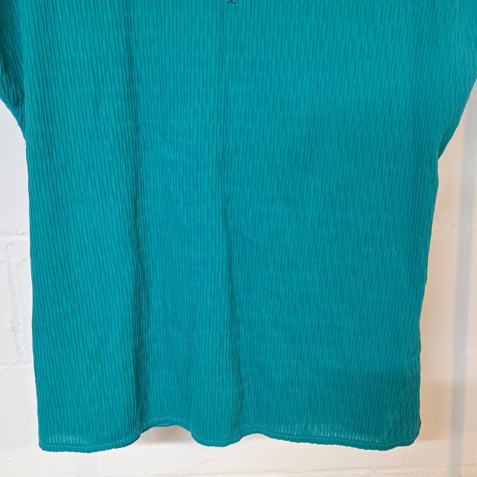 Joanna Vintage Teal Pleated Lace Neckline Blouse Made in USA Medium 61226
