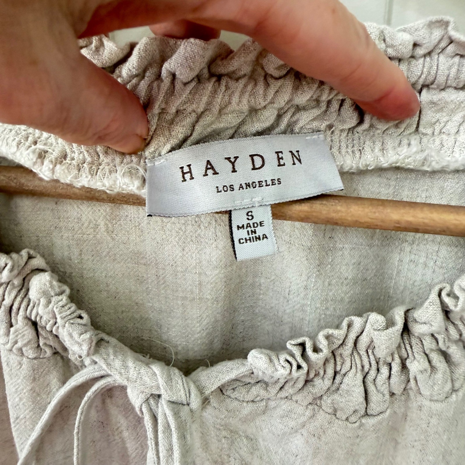 Hayden Los Angeles Blouse S Beige Cotton Linen Ruffle Tie Neck
