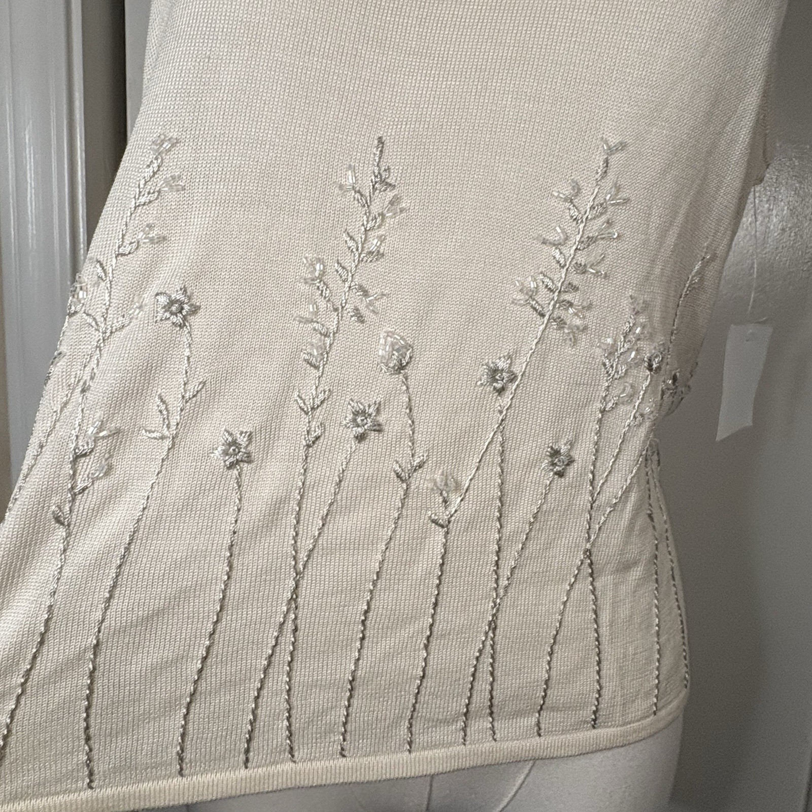 Valerie Stevens Silk Blend Top Women PL Cream Sleeveless Embroidered Beaded NWT