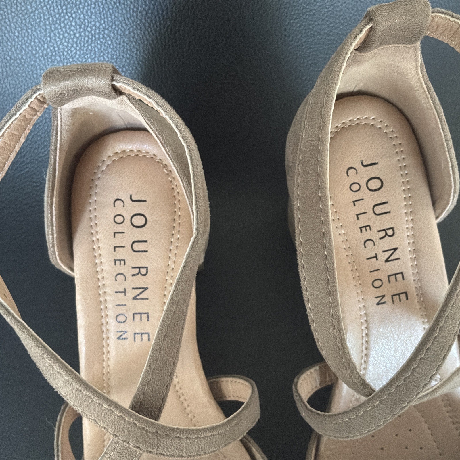 Journee Collection Taupe 6.5 Medium Womens US
