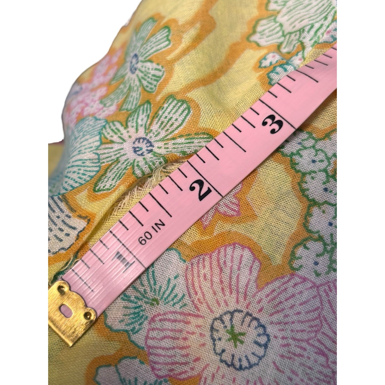 Vintage 70s Floral Mod Disco Blouse Yellow Pastel Dagger Collar Flower Buttons