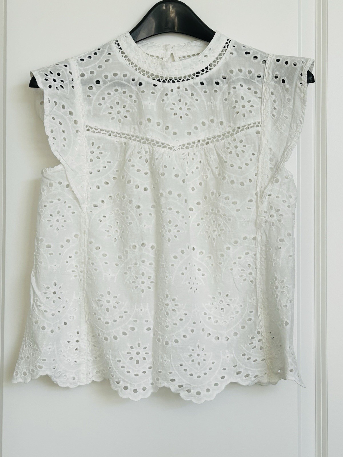 7 FOR ALL MANKIND Bohemian White Eyelet Sleeveless Blouse Size S